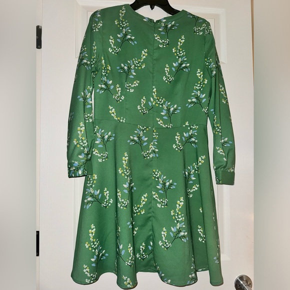 ✨💚✨ Loft Long Sleeve Fit Flare Dress - Picture 2 of 7